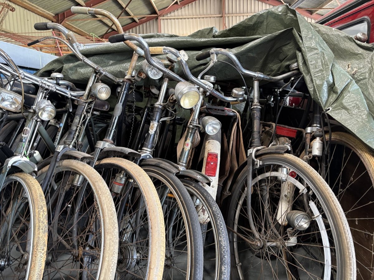 Uniek ! Partij oldtimer fietsen