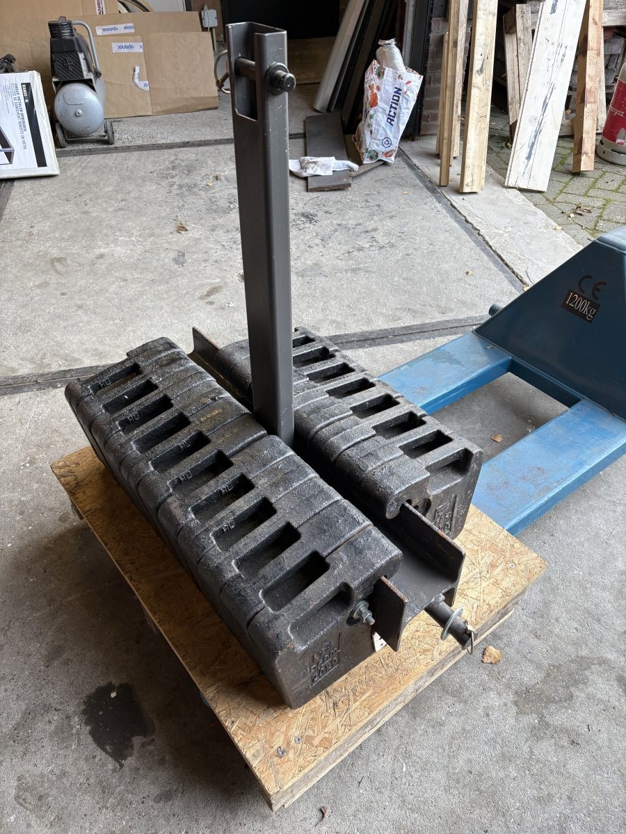 Gewichten met drager.Verkocht!